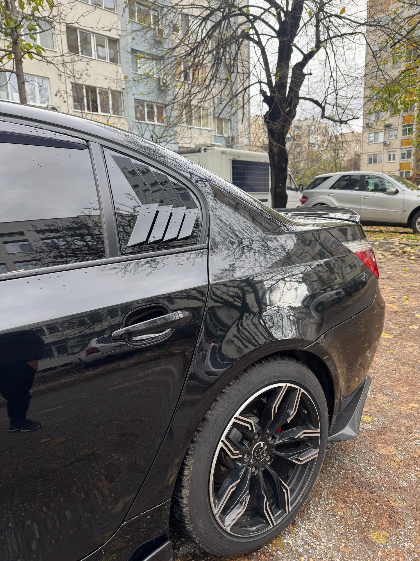Добавки за задни странични прозорци BMW E60