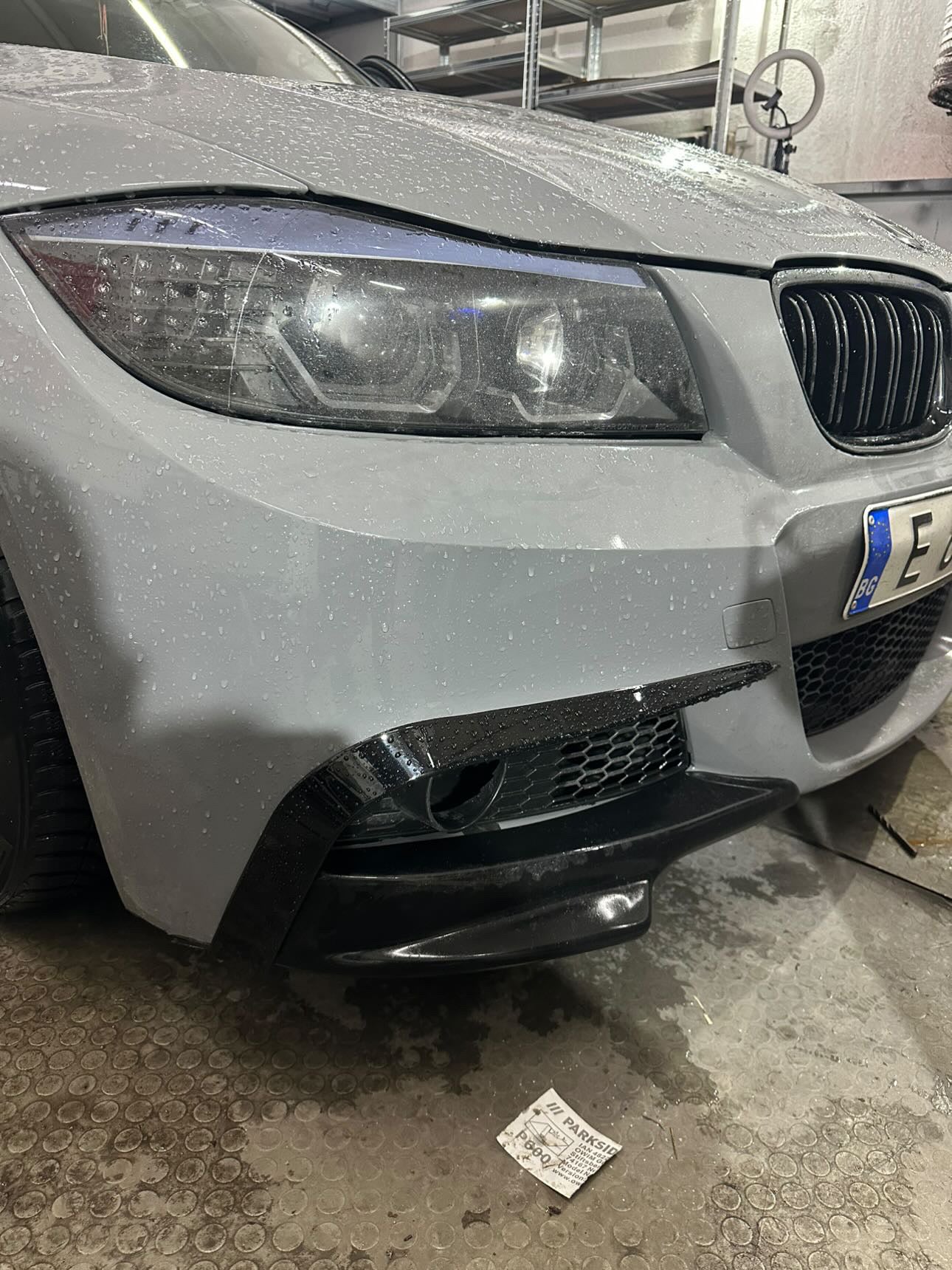 Добавки за предна броня BMW E90 E91 Face M-Tech