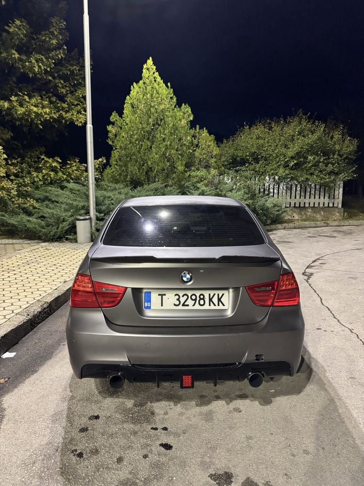 335 Оребрен Дифузьор с Ф1 стоп за BMW E90 E91
